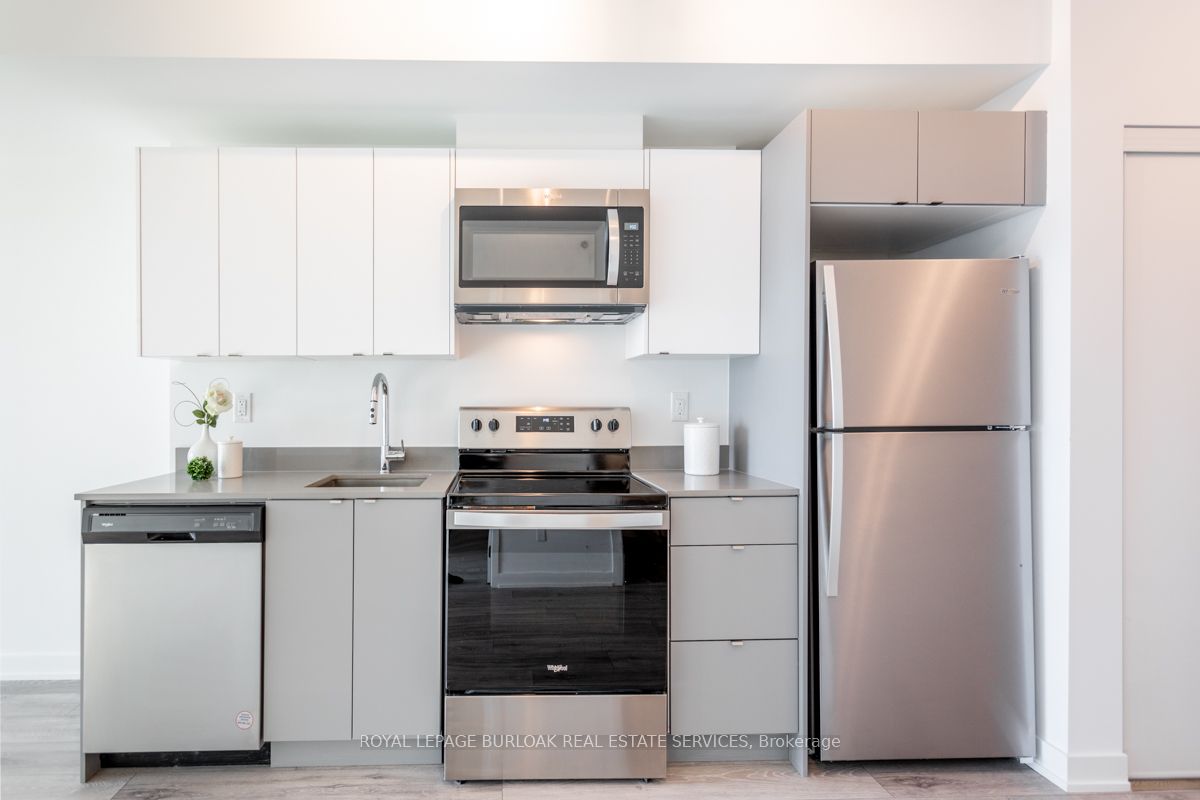 3210 Dakota Common A401