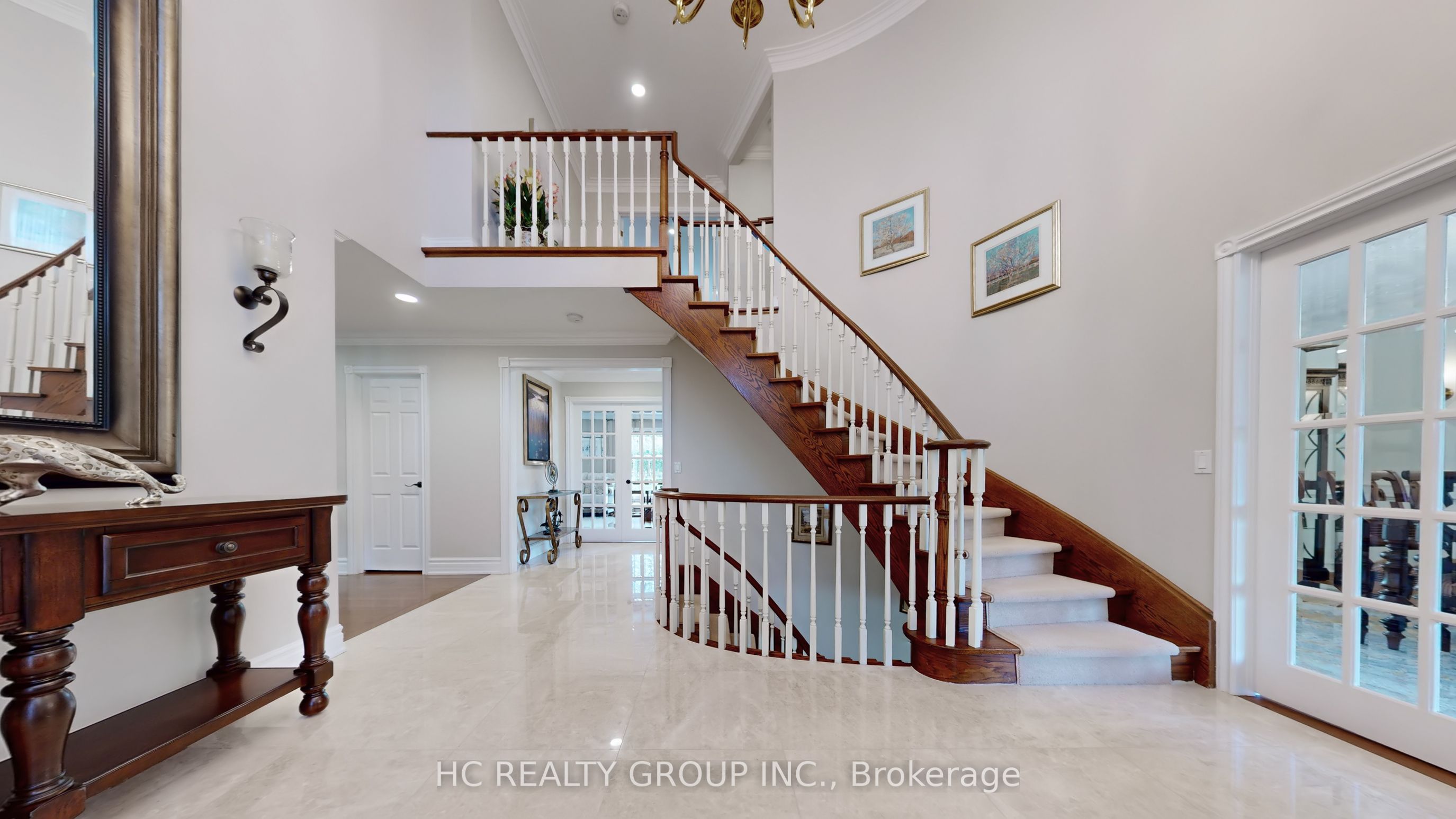 2 Glenridge Drive