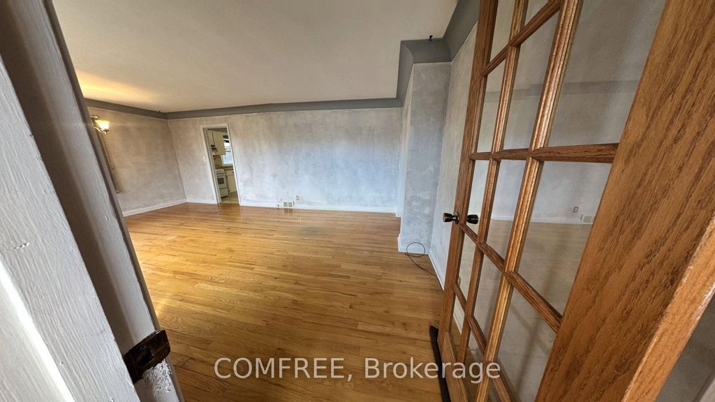 Photo of 56 Stanley Street, Essex, ON N8M 2V4 (MLS # X12653038)