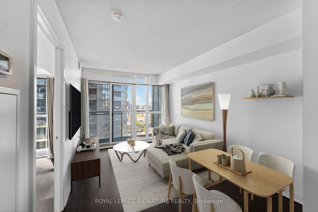Photo of 15 Iceboat Terrace #2811, Toronto, ON M5V 4A5 (MLS # C12429633)
