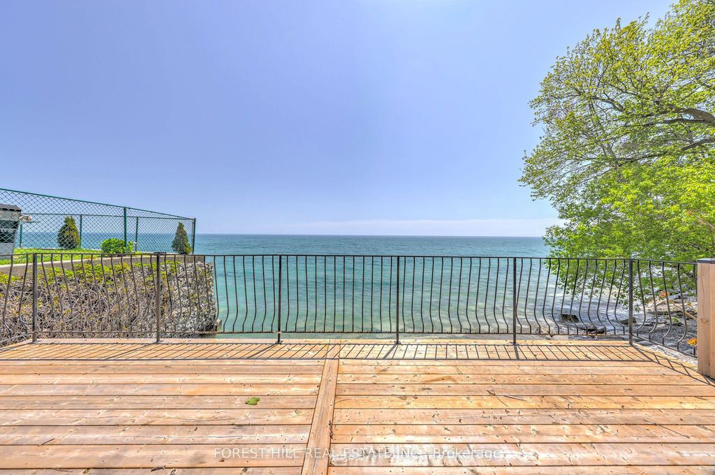 Photo of 2703 Lake Shore Boulevard W, Toronto, ON M8V 1G6 (MLS # W13194038)