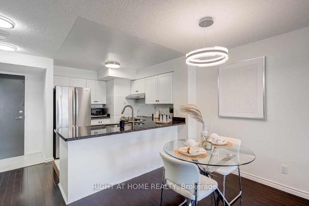 19 Northern Heights Drive 304