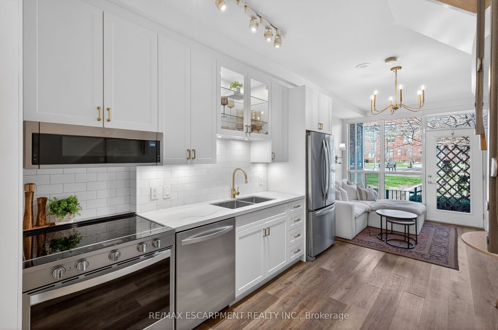 Photo of 1005 King Street W #127, Toronto, ON M6K 3M8 (MLS # C13055460)