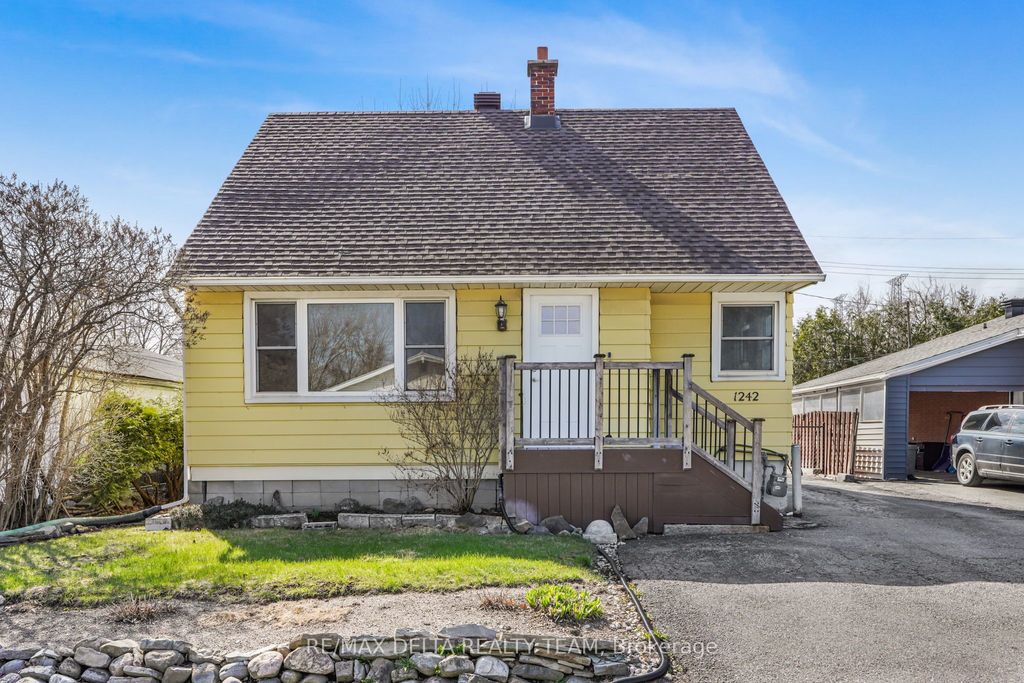 Photo of 1242 Vancouver Avenue, Hunt Club - South Keys and Area, ON K1V 6V3 (MLS # X13034414)