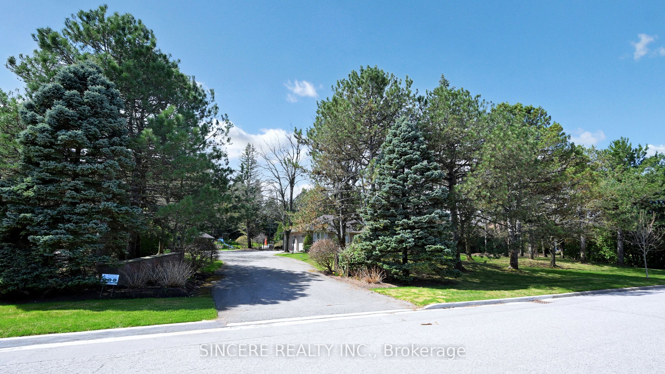 27 Country Estates Drive