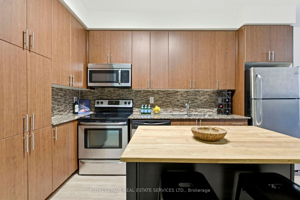Photo of 800 Lawrence Avenue W #619, Toronto, ON M6A 0B1 (MLS # W12576736)