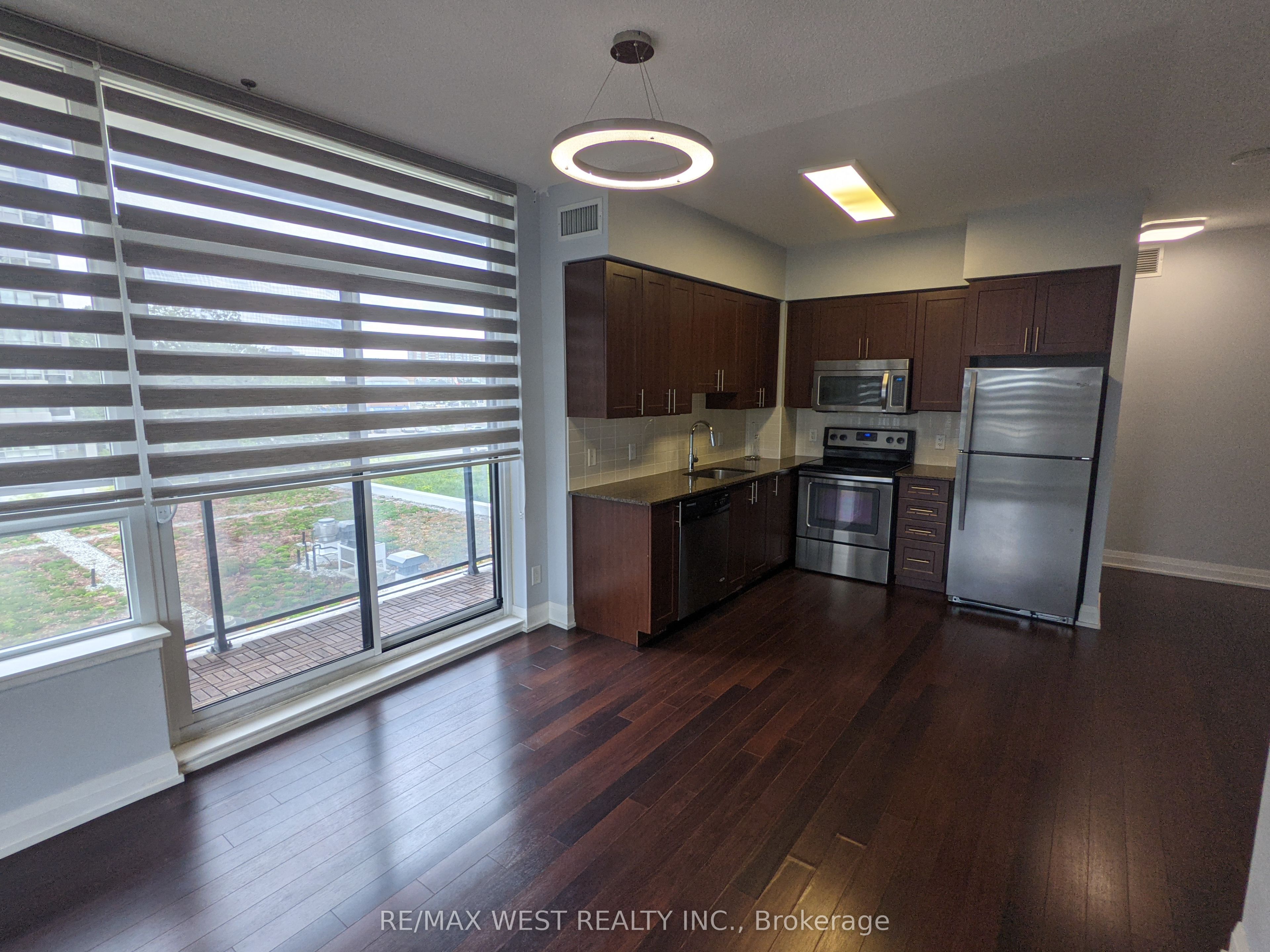 85 North Park Road 404