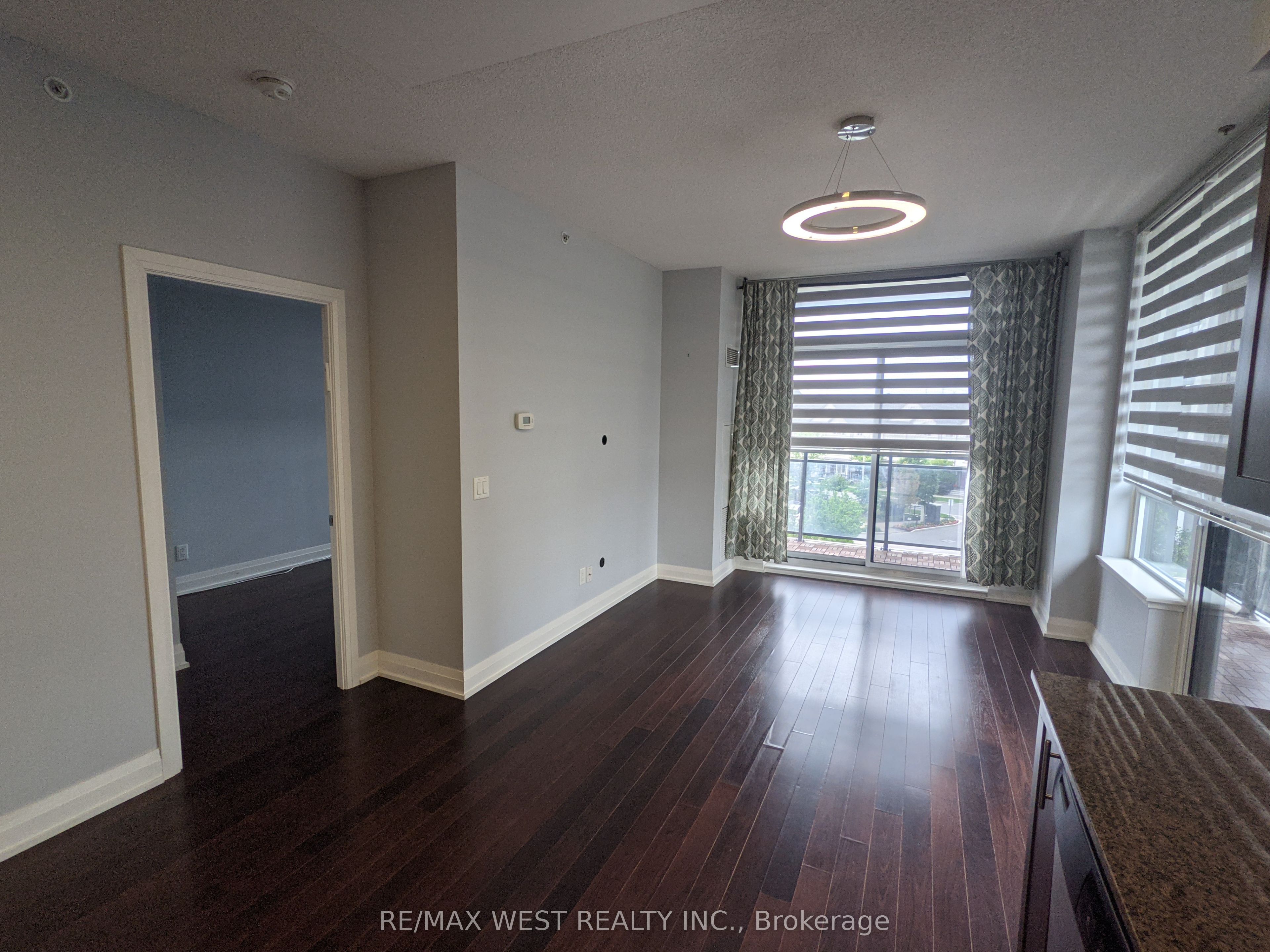 85 North Park Road 404