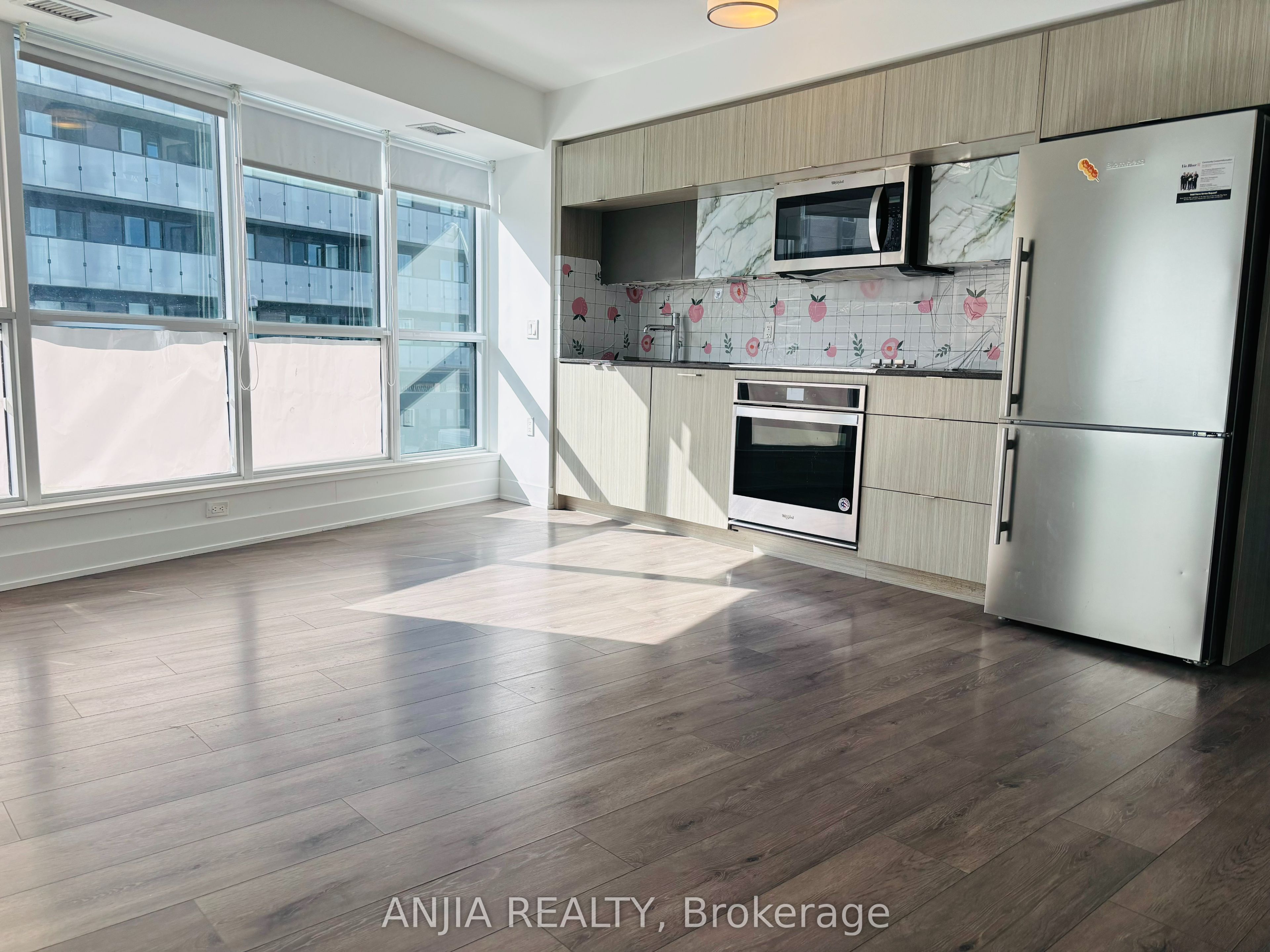 585 Bloor Street E 622