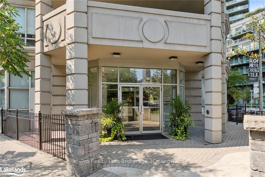 20 COLLIER Street 502
