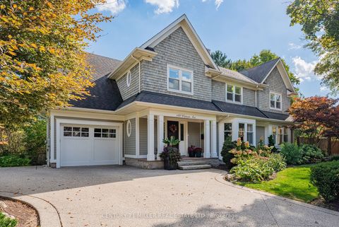 166 Watson Avenue Oakville ON L6J 3T7