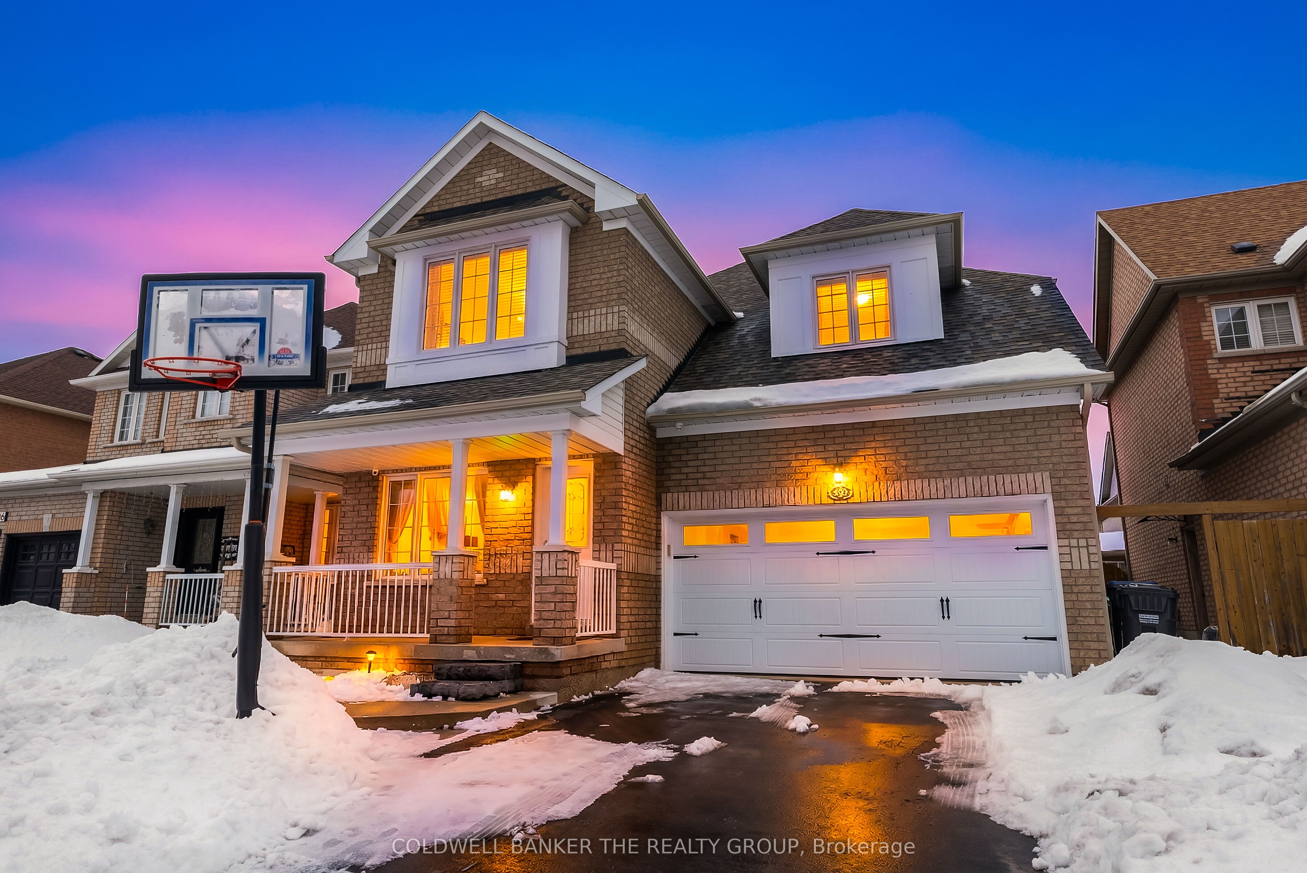 98 Masters Green Crescent