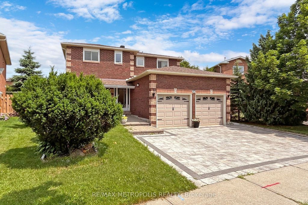 Photo of 64 Mandel Crescent, Richmond Hill, ON L4C 9Z7 (MLS # N12709208)