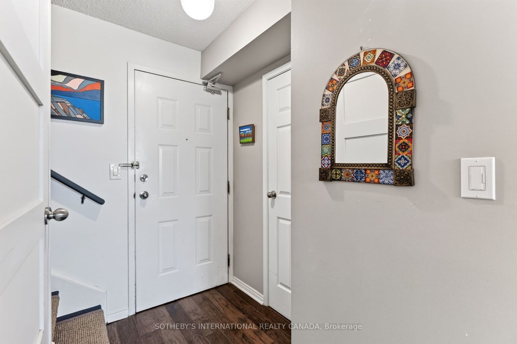 Photo of 222 The Esplanade N/A #907, Toronto, ON M5A 4M8 (MLS # C14106458)