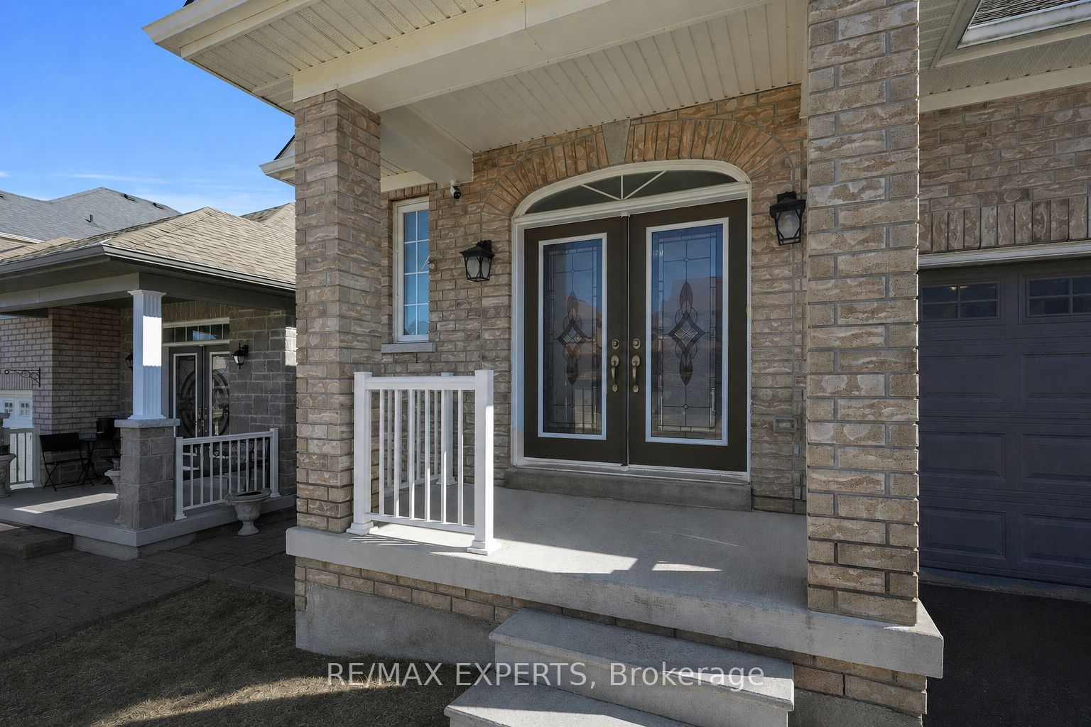 57 Hopkins Crescent N