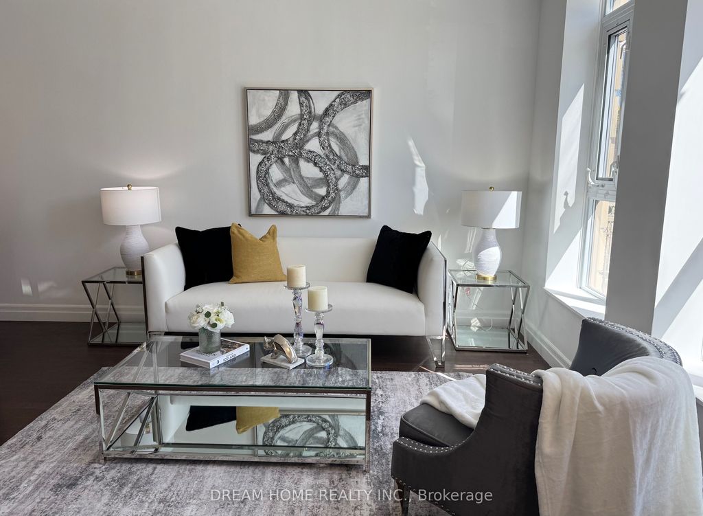 Photo of 934 Mount Pleasant Road, Toronto, ON M4P 2L6 (MLS # C12405319)