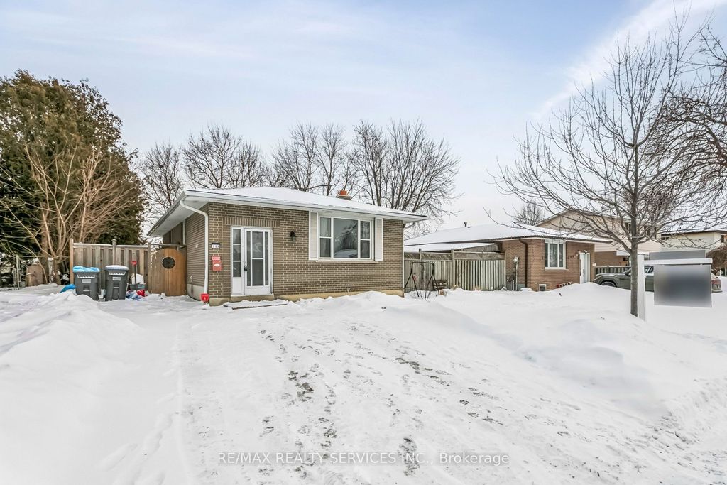 Photo of 253 Vodden Street E, Brampton, ON L6V 1N3 (MLS # W12729916)