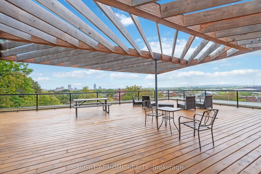 Photo of 22 Perkins Street #305, West Centre Town, ON K1R 7G5 (MLS # X12809074)