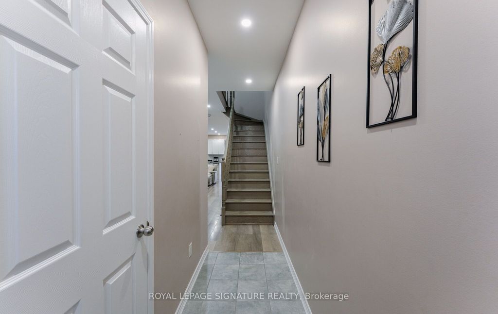 Photo of 20 Prospect Way, Whitby, ON L1N 0L4 (MLS # E12697930)