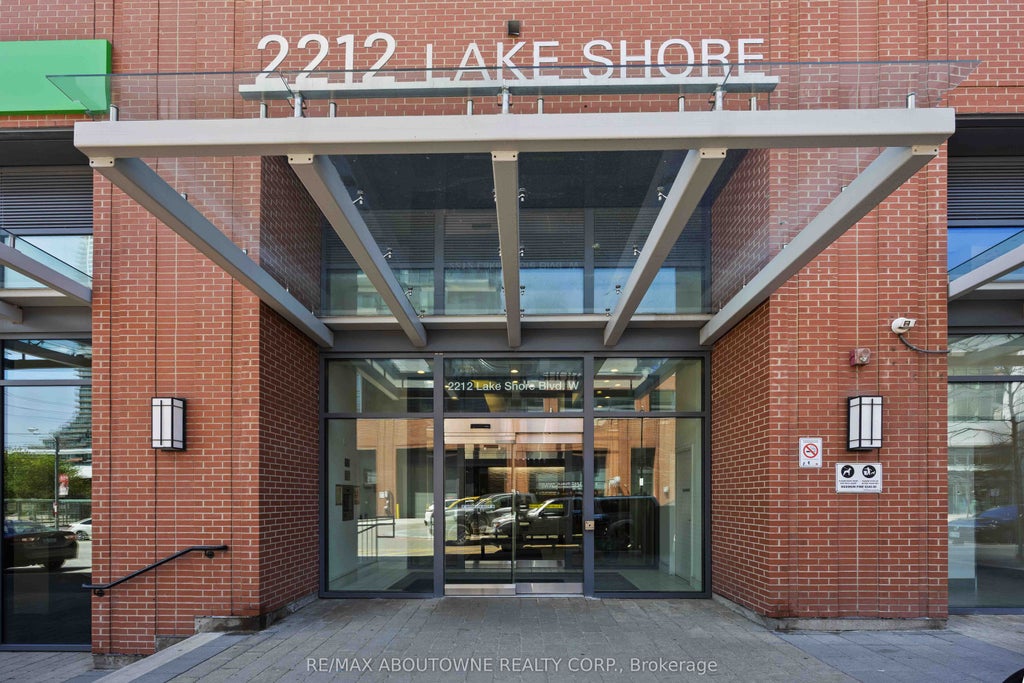 Photo of 2212 Lake Shore Boulevard W #3807, Toronto, ON M8V 0C2 (MLS # W13154334)