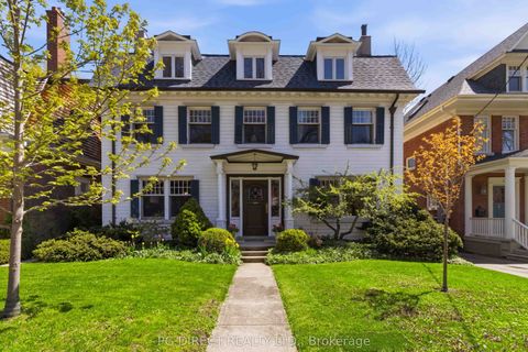 41 Nanton Avenue Toronto ON M4W 2Y8