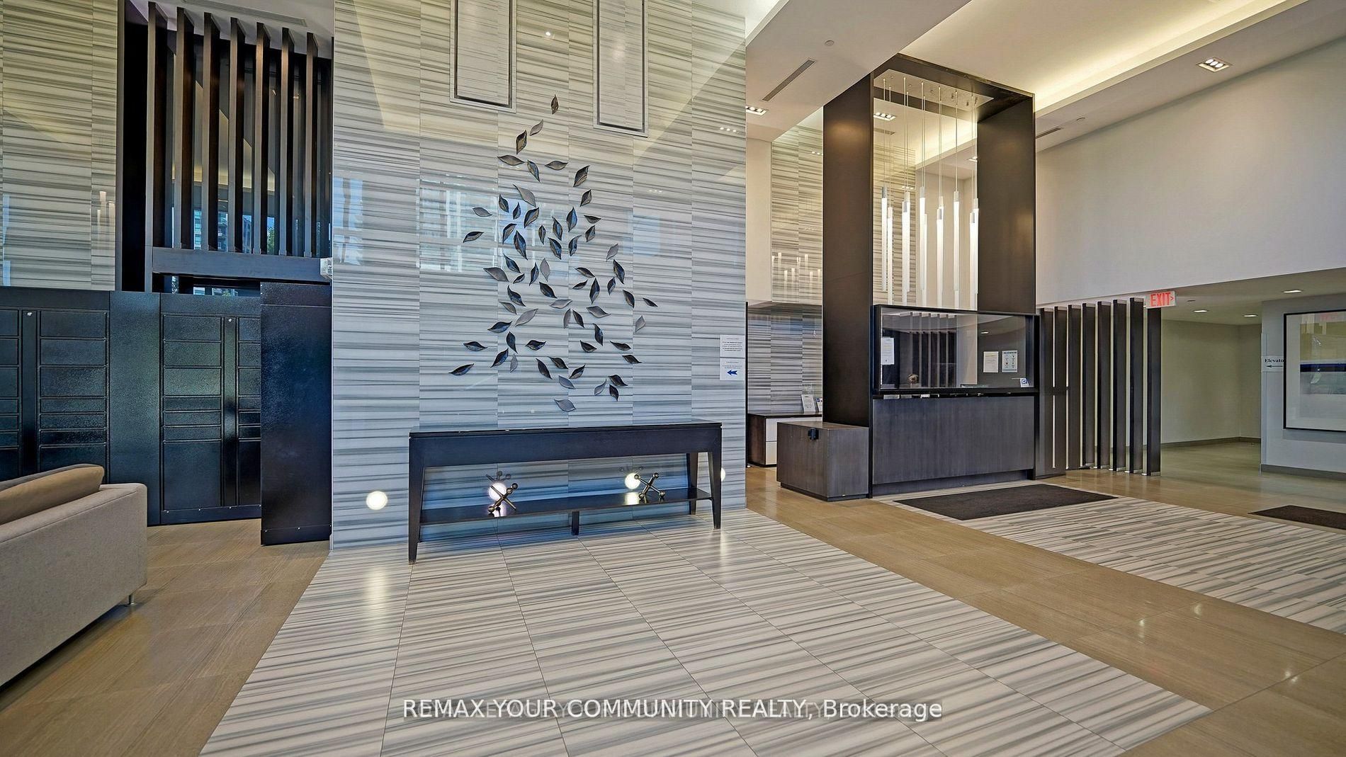 55 Oneida Crescent 609