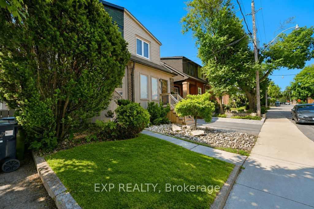 Photo of 379 Davisville Avenue, Toronto, ON M4S 1H4 (MLS # C13503862)