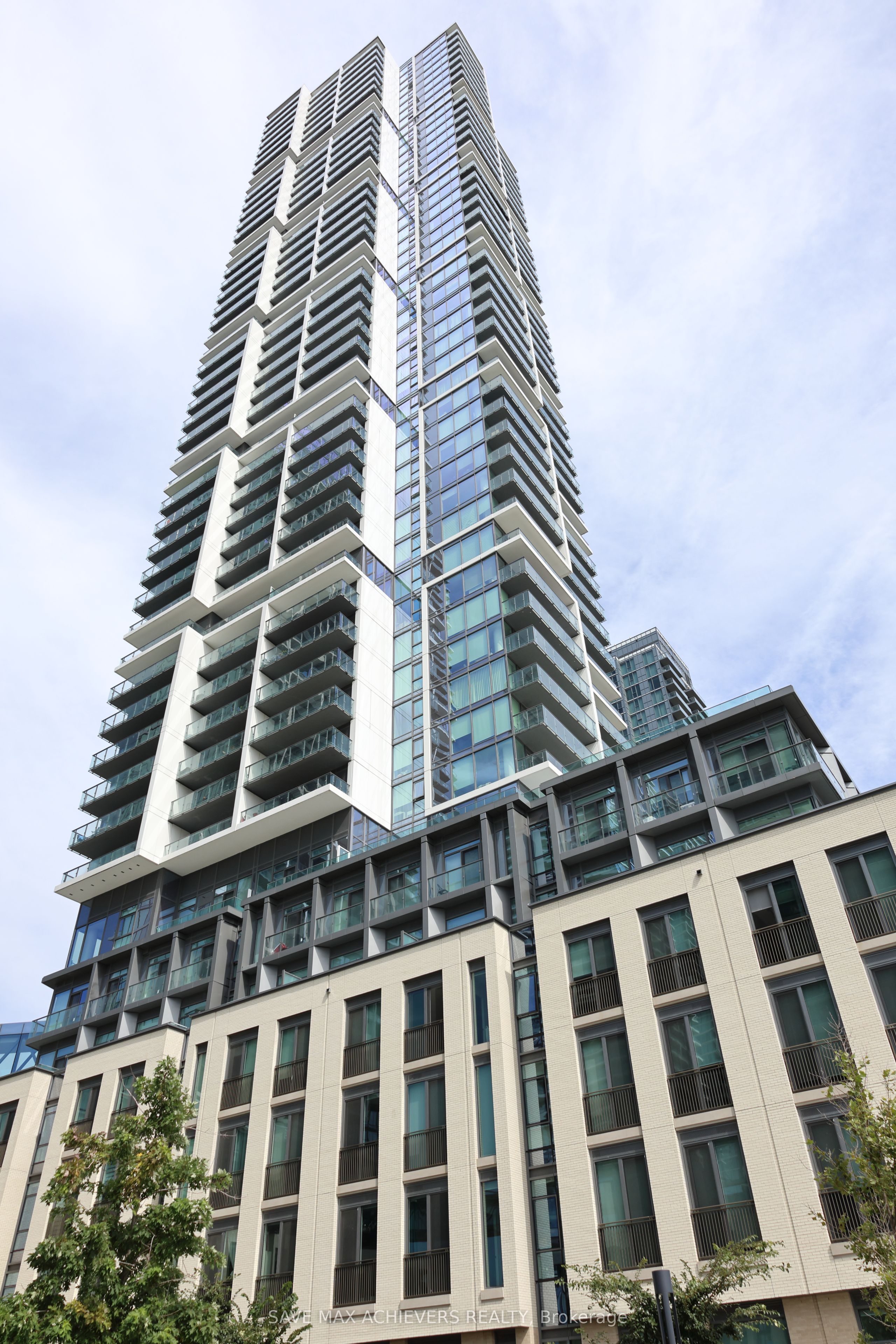 7890 Jane Street 5201