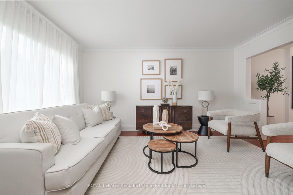 Photo of 618 Davenport Road, Toronto, ON M5R 1K9 (MLS # C12434703)