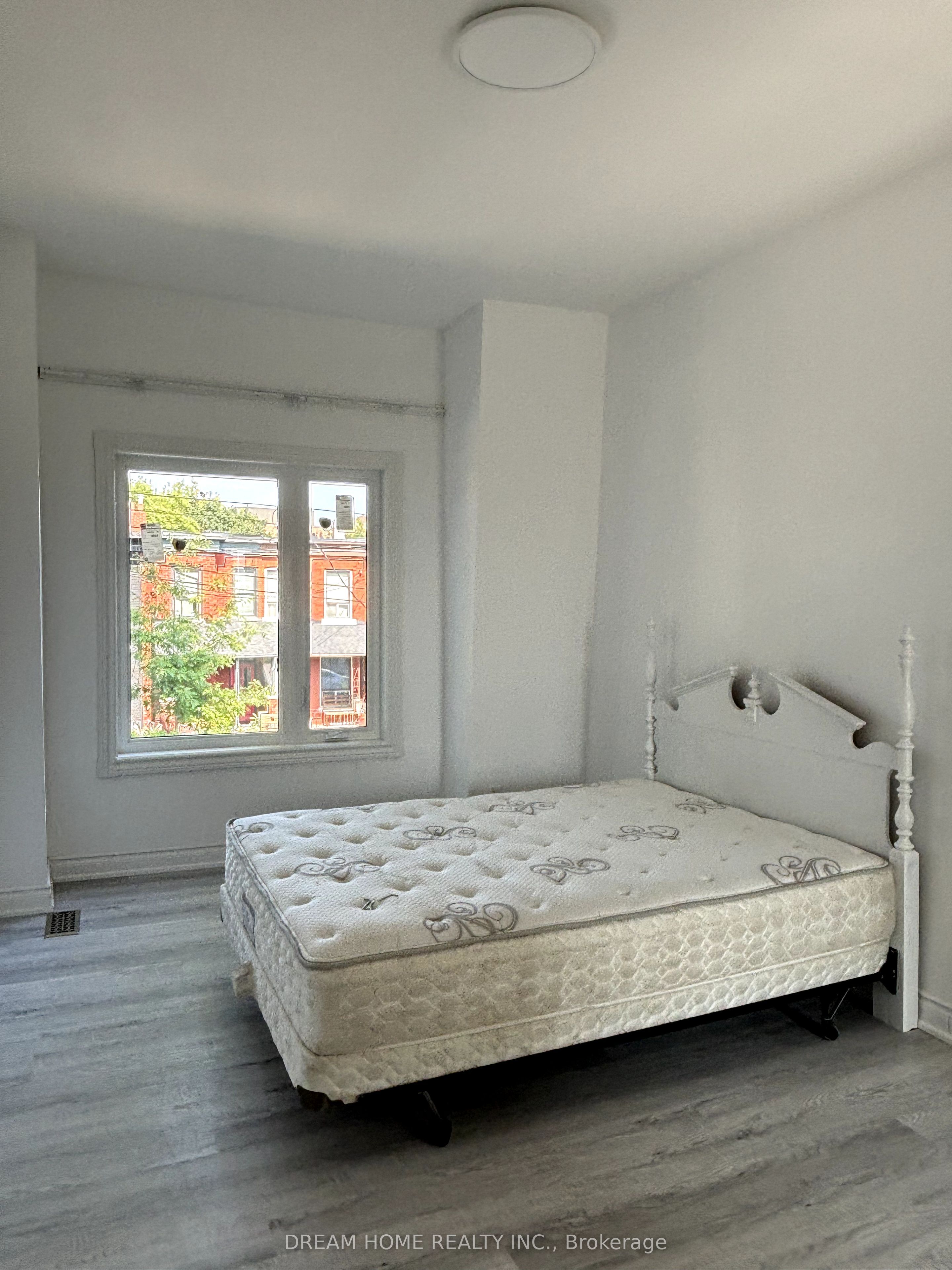 262 clinton Street 202