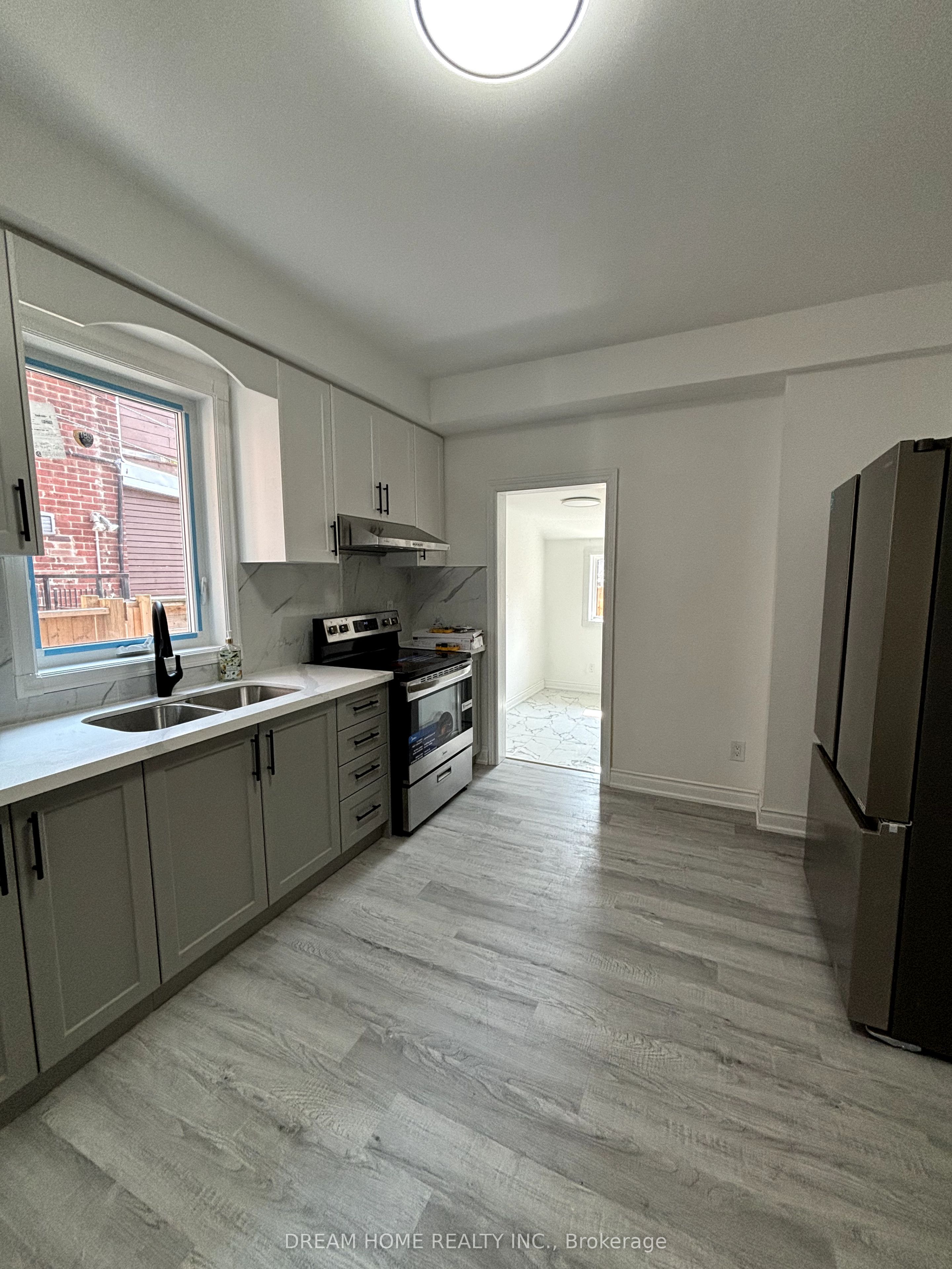 262 clinton Street 202