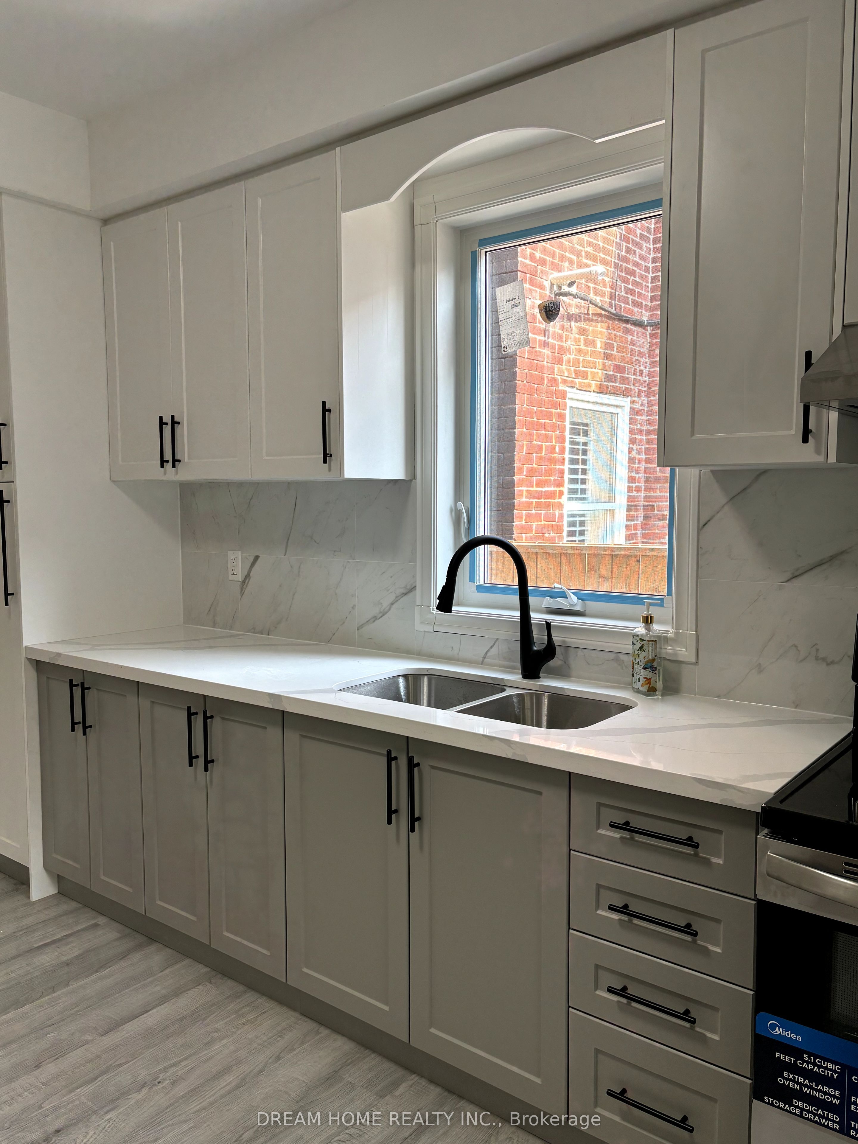 262 clinton Street 202