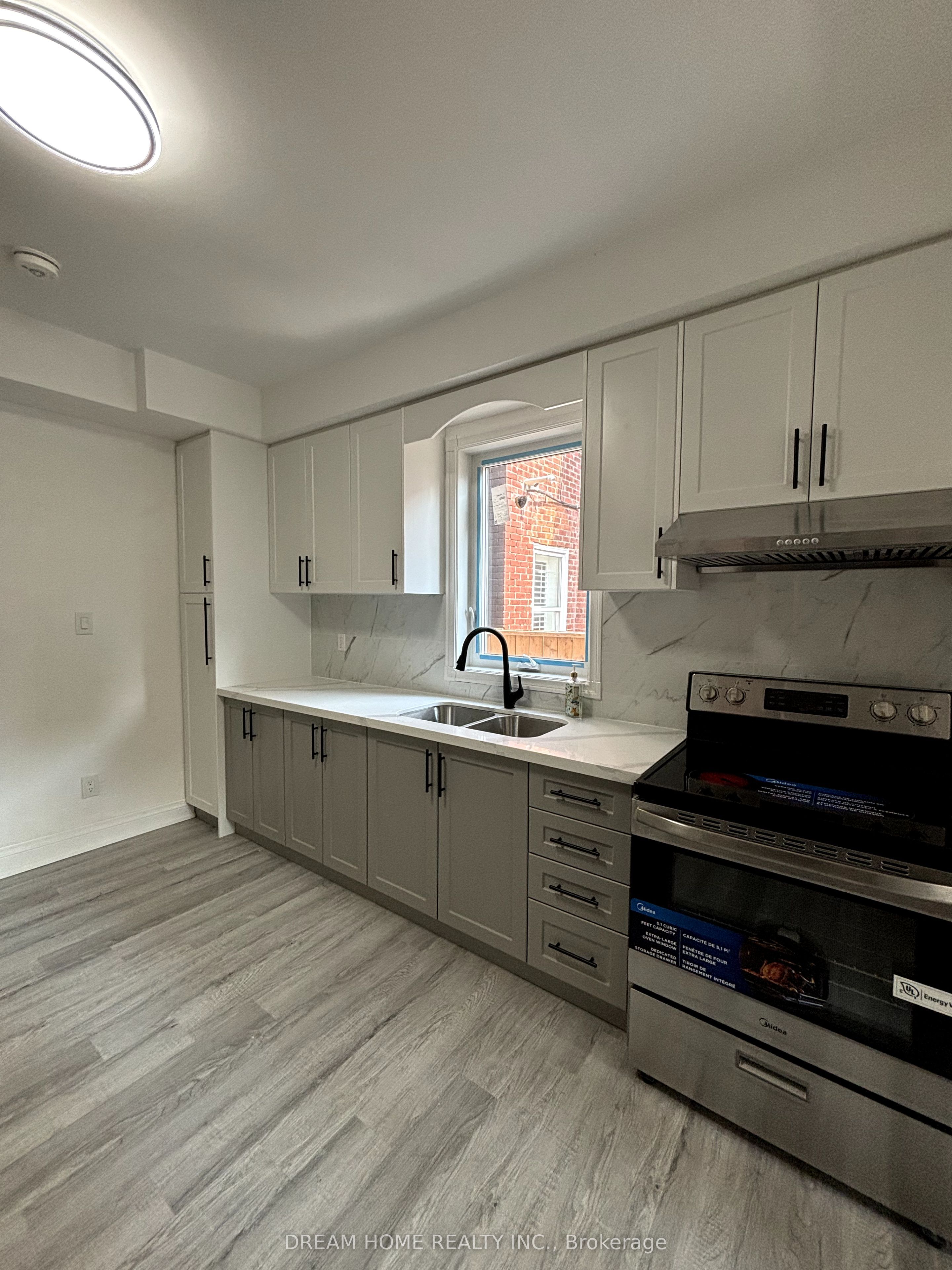 262 clinton Street 202