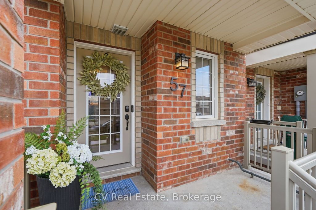 Photo of 57 Harvest Crescent, Barrie, ON L9J 0T5 (MLS # S13078074)