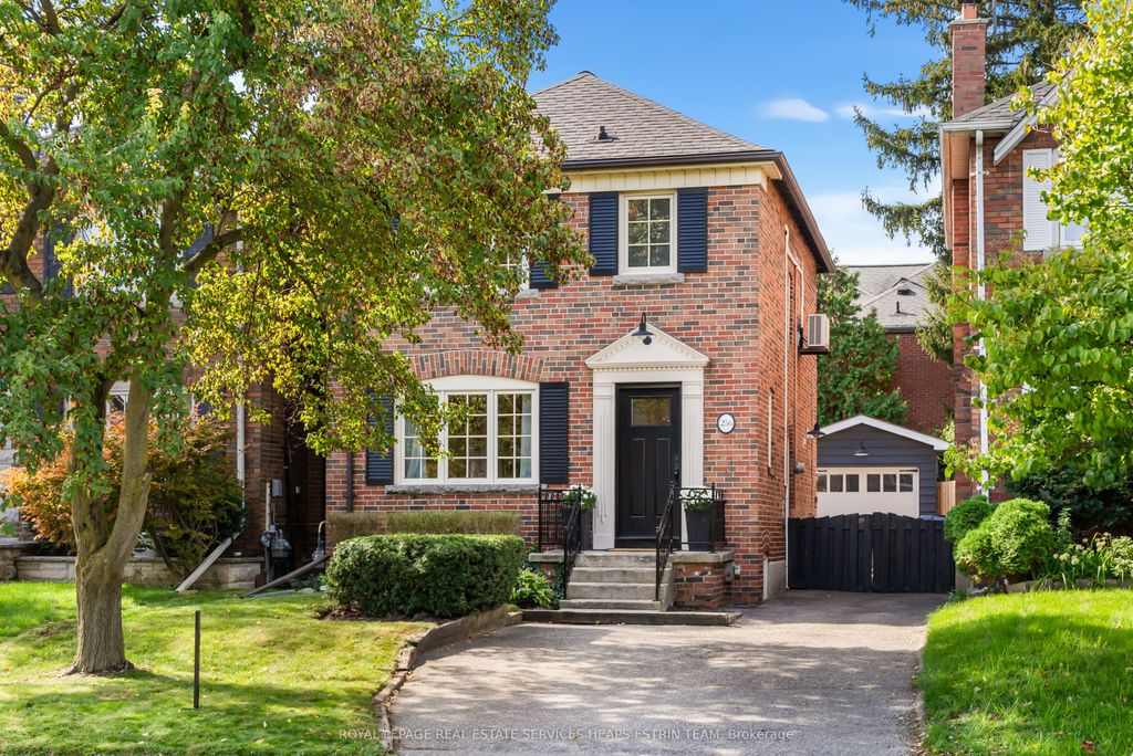 Photo of 256 Rumsey Road, Toronto, ON M4G 1P9 (MLS # C12460225)