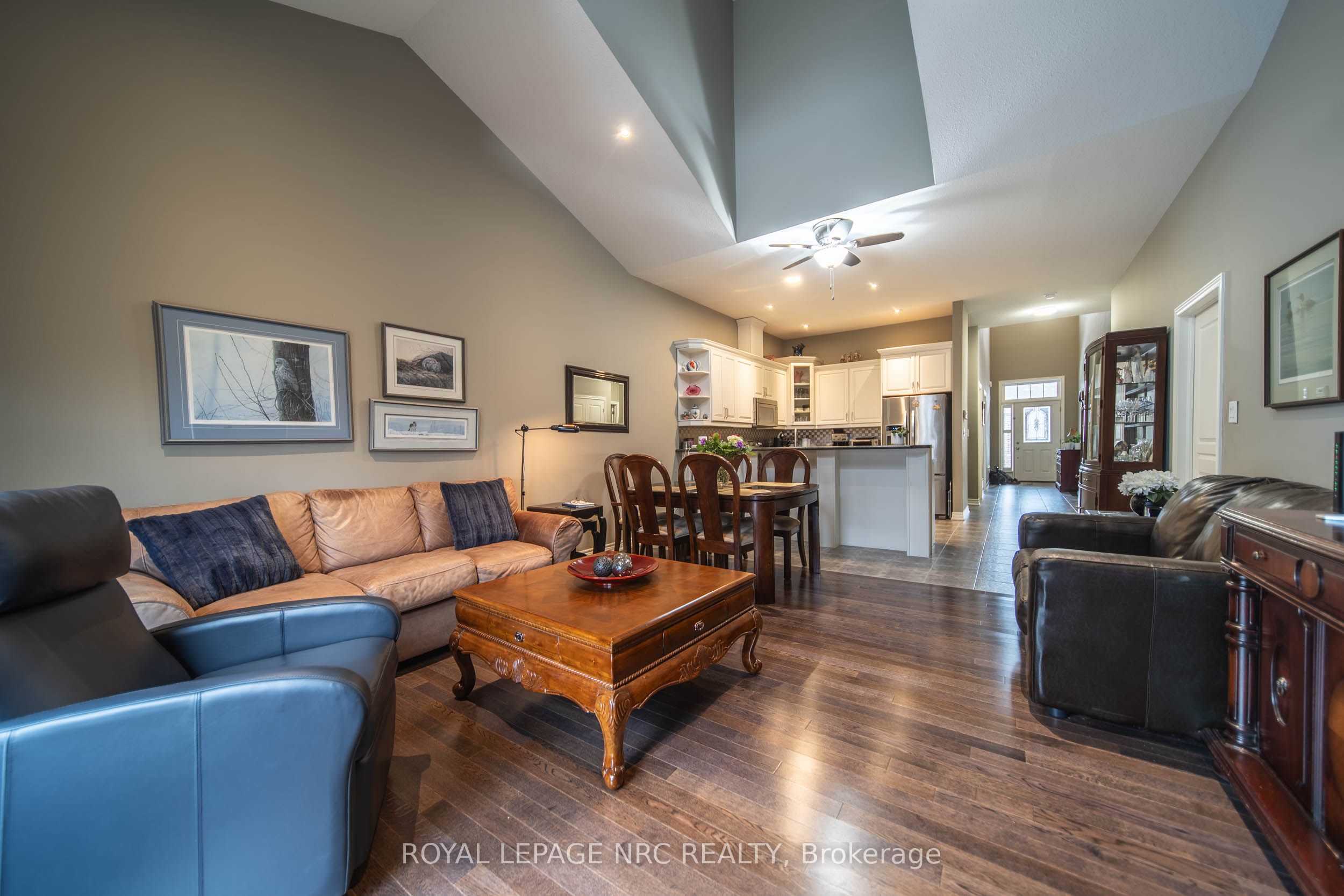 3232 MONTROSE Road 4