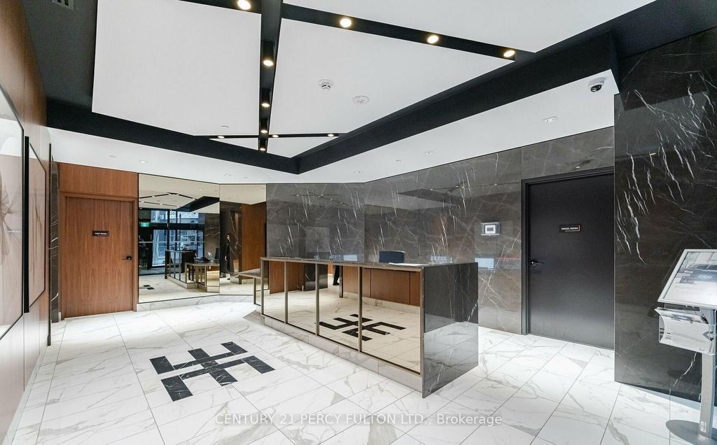 Photo of 327 king Street W #1807, Toronto, ON M5V 0W7 (MLS # C12747018)