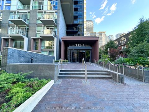 Photo of 101 erskine Avenue #2006, Toronto, ON M4P 0C5 (MLS # C12471098)