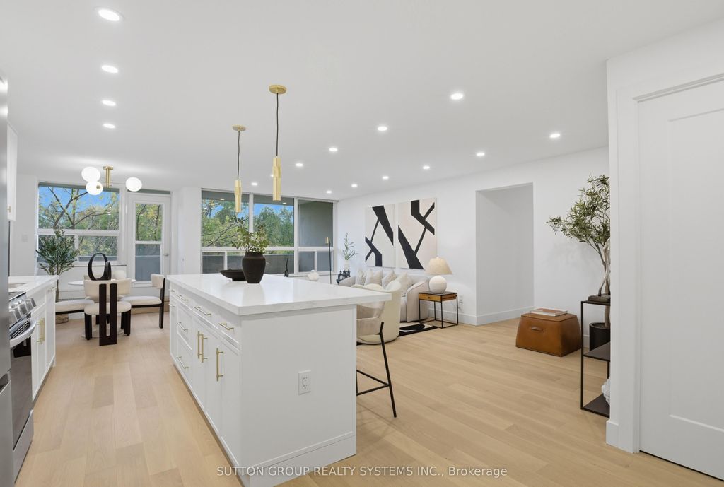 Photo of 65 Southport Street #904, Toronto, ON M6S 3N6 (MLS # W12494422)