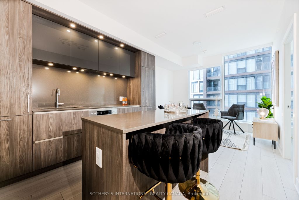 Photo of 35 Mercer Street #2411, Toronto, ON M5V 0V1 (MLS # C12449462)
