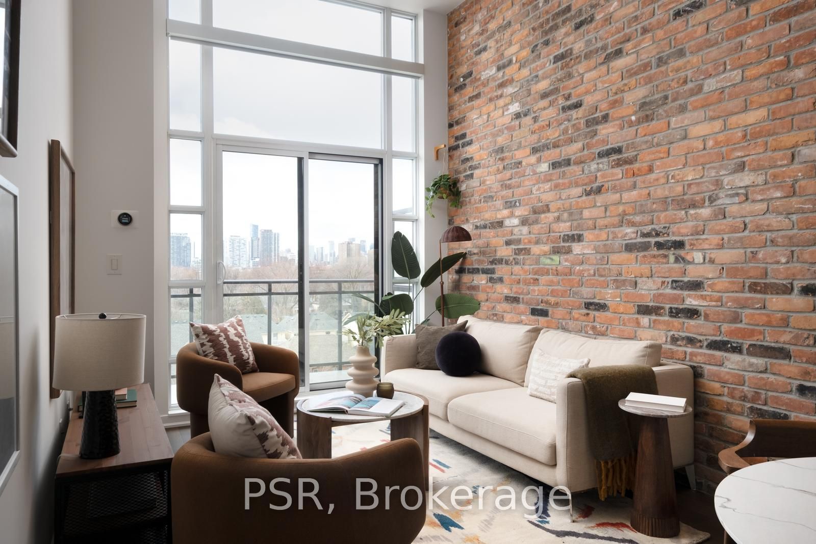 88 Colgate Avenue PH28