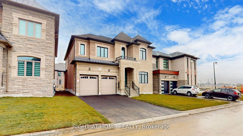Photo of 7 Adario Crescent, Vaughan, ON L3L 0G3 (MLS # N12994140)
