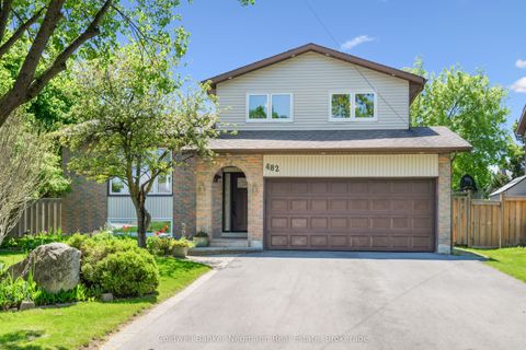 482 Gowland Crescent Milton ON L9T 4E5