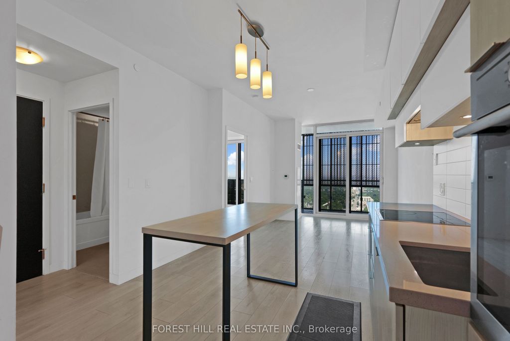 Photo of 8 Eglinton Avenue E #4406, Toronto, ON M4P 0C1 (MLS # C12273204)