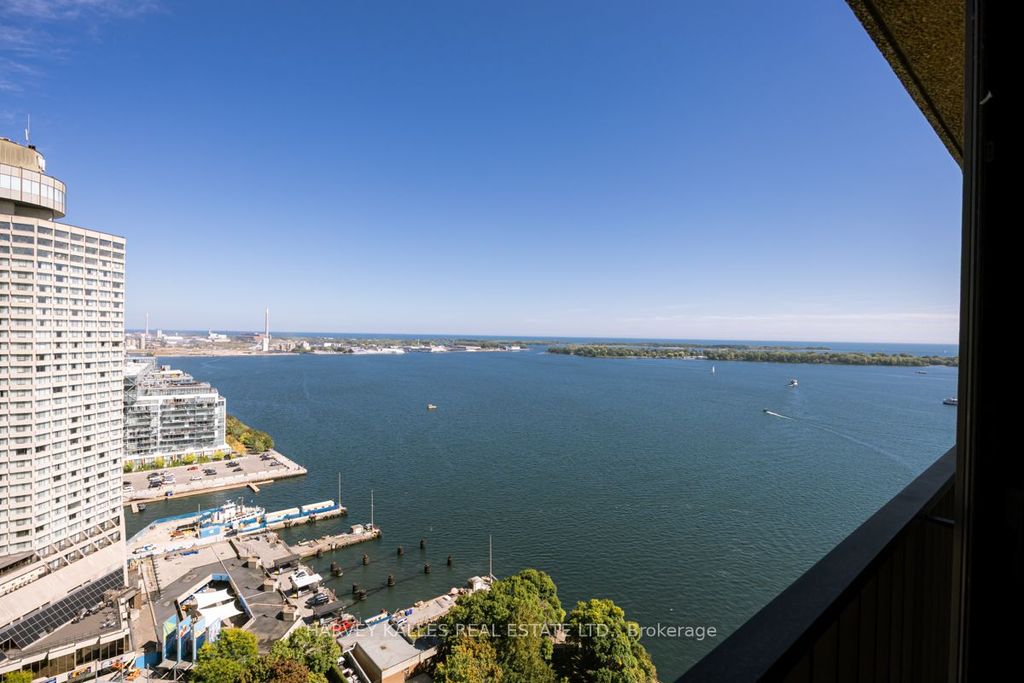 Photo of 33 Harbour Square #2804, Toronto, ON M5J 2G2 (MLS # C12433407)