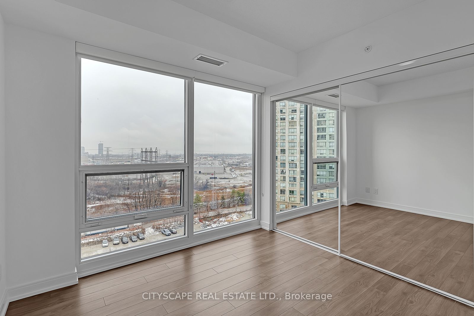 30 Samuel Wood Way 910