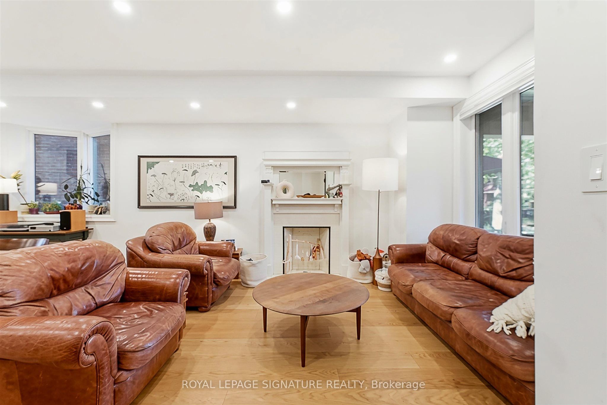 350 Delaware Avenue