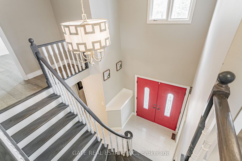 Photo of 60 Scott Street, Brampton, ON L6V 1S3 (MLS # W12547614)