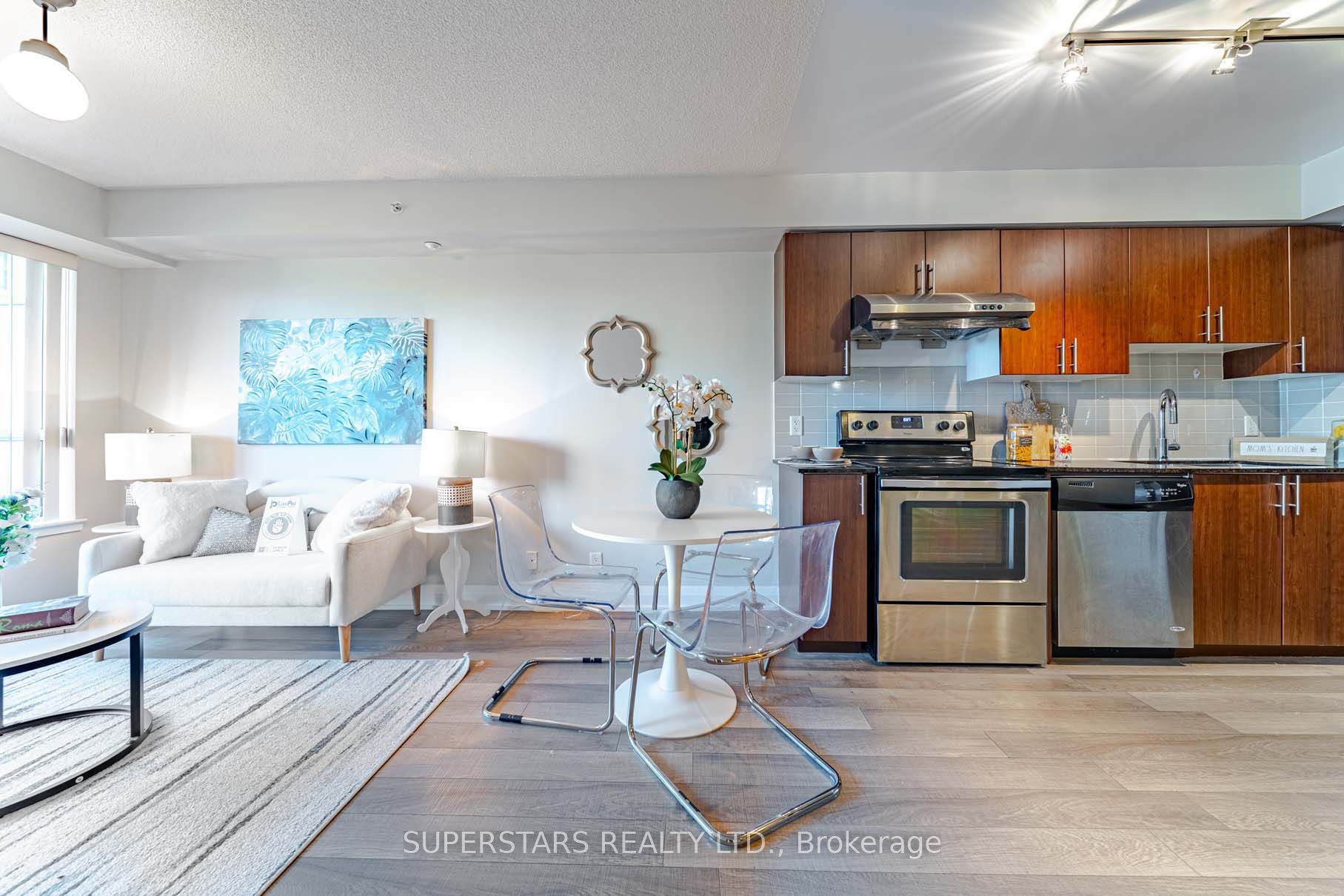 372 Highway 7 N/A E 516