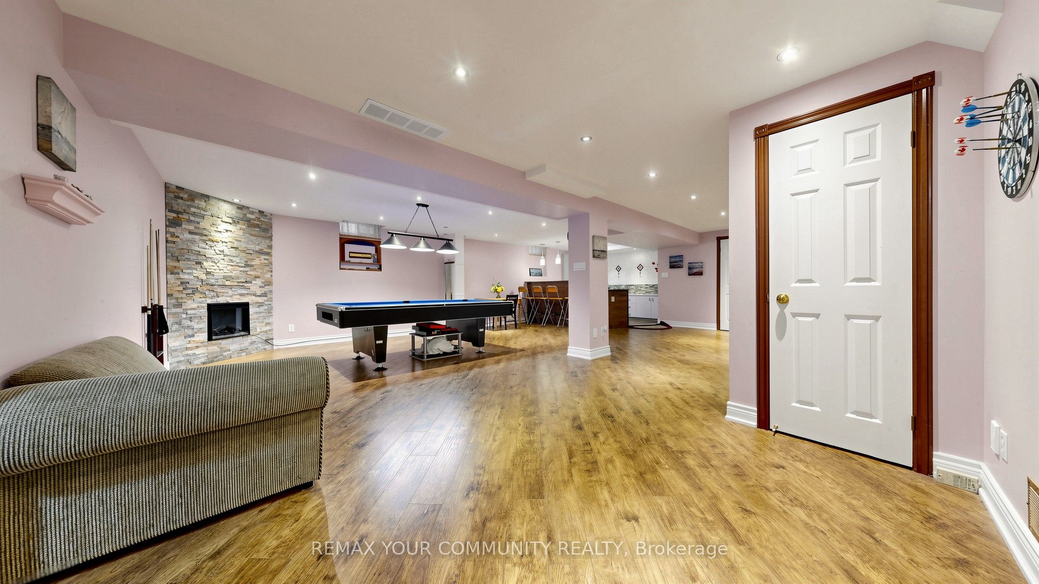 32 Soho Crescent Basement